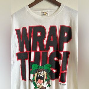 Vintage Looney Tunes graphic tee 90s vtg Taz Tasmanian Devil Warner Bros XL